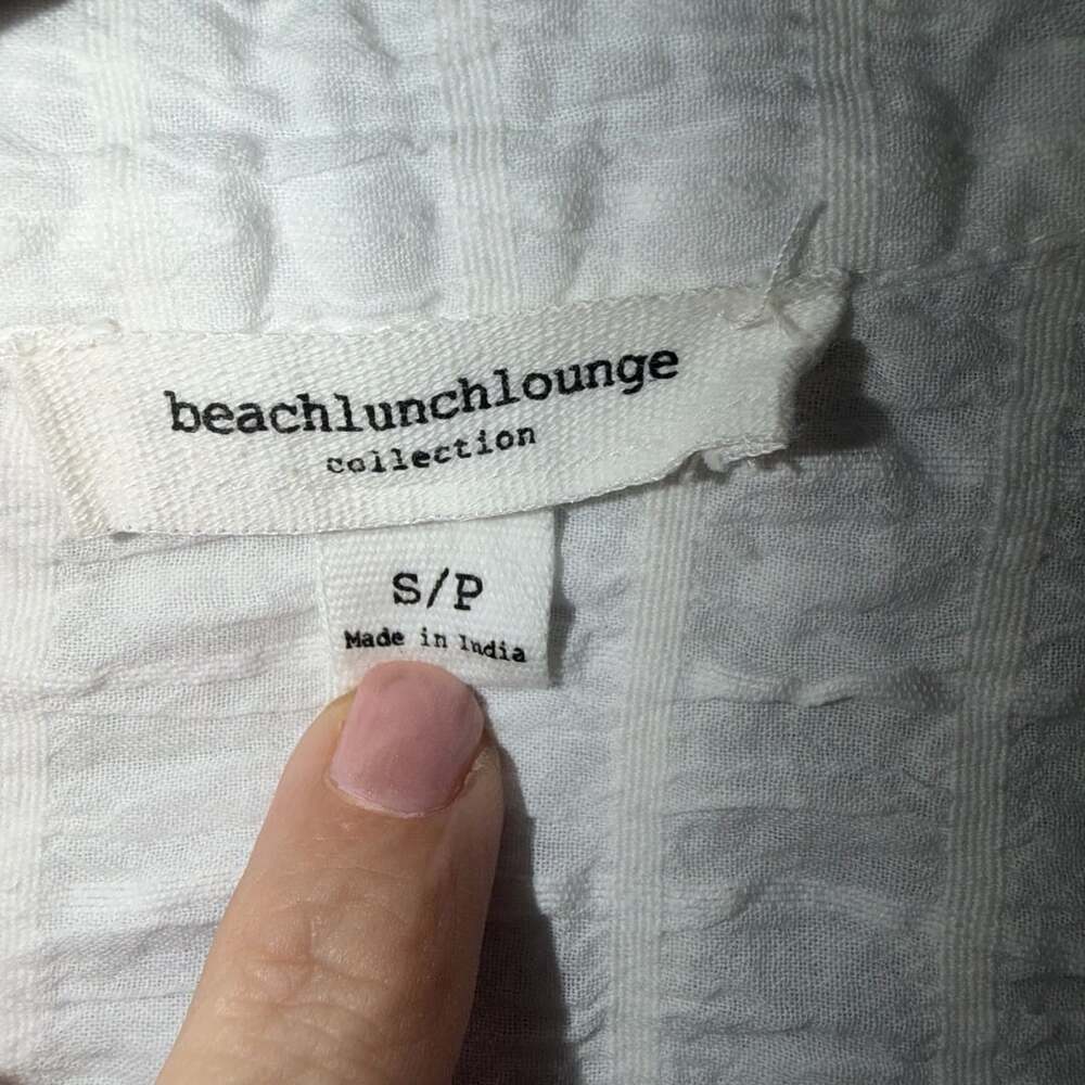 Beach Cover Up - Picture 2 of 4